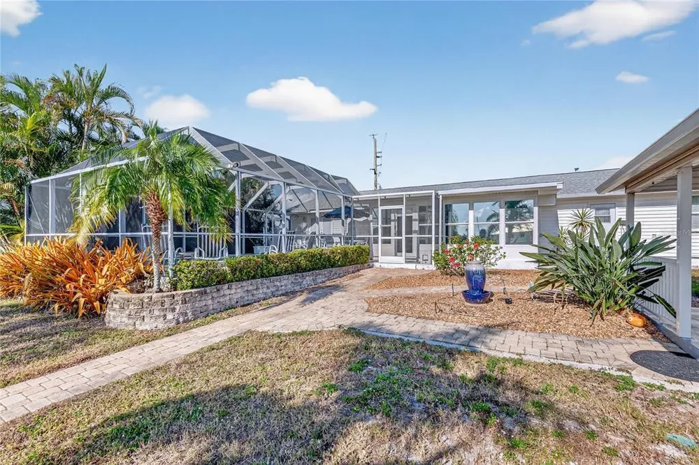 21277 Edgewater Dr, Port Charlotte, FL 33952