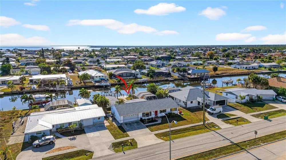 21277 Edgewater Dr, Port Charlotte, FL 33952