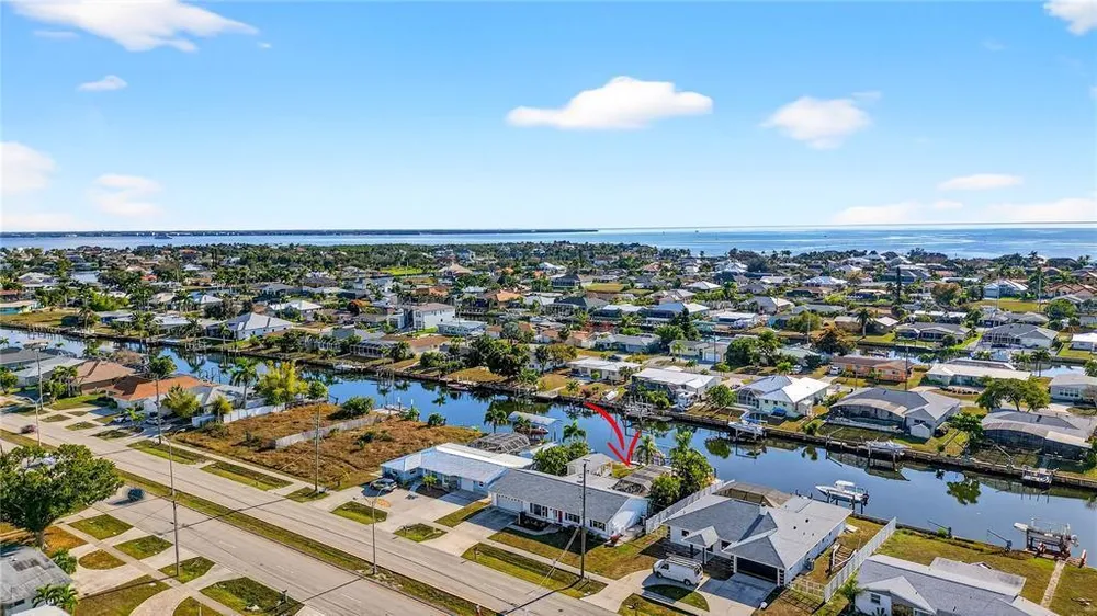 21277 Edgewater Dr, Port Charlotte, FL 33952
