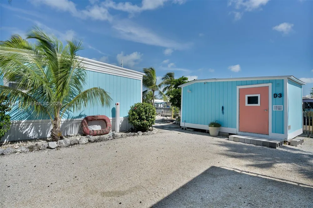 1361 Overseas Hwy, Marathon, FL 33050