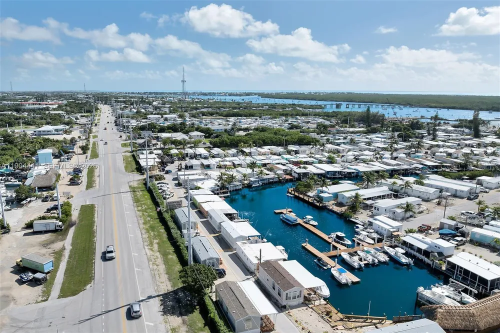 1361 Overseas Hwy, Marathon, FL 33050