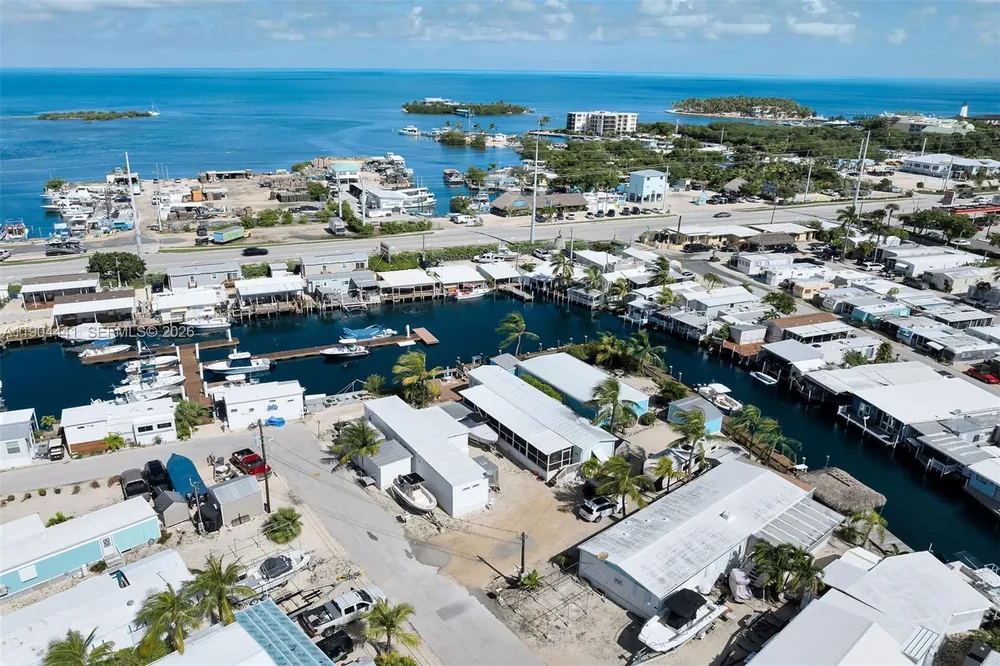 1361 Overseas Hwy, Marathon, FL 33050