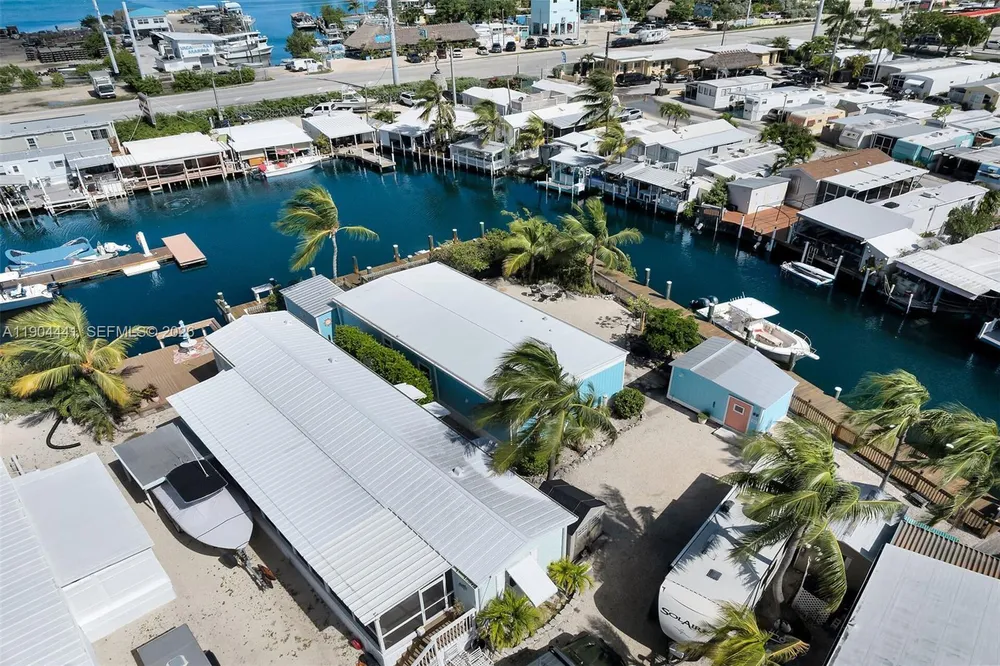 1361 Overseas Hwy, Marathon, FL 33050