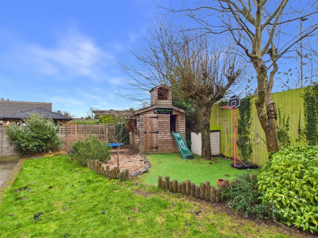 Hawthorn Crescent, Burbage, Hinckley