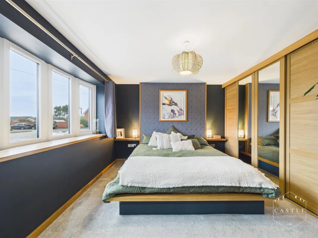 Hawthorn Crescent, Burbage, Hinckley