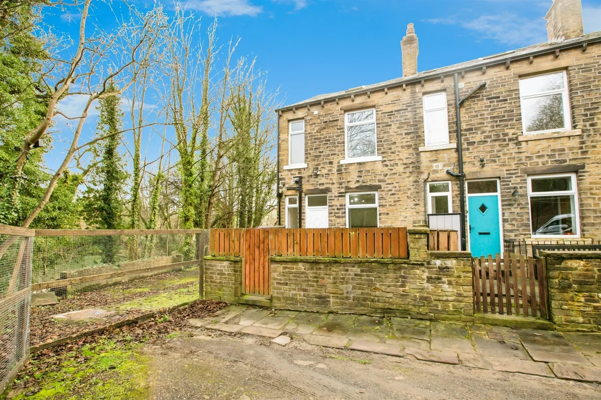 Willow Terrace, SOWERBY BRIDGE