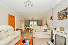 Cloche Way, Swindon