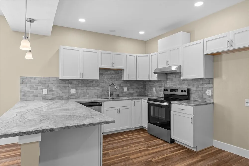 1017 12th St, Corpus Christi, TX 78404
