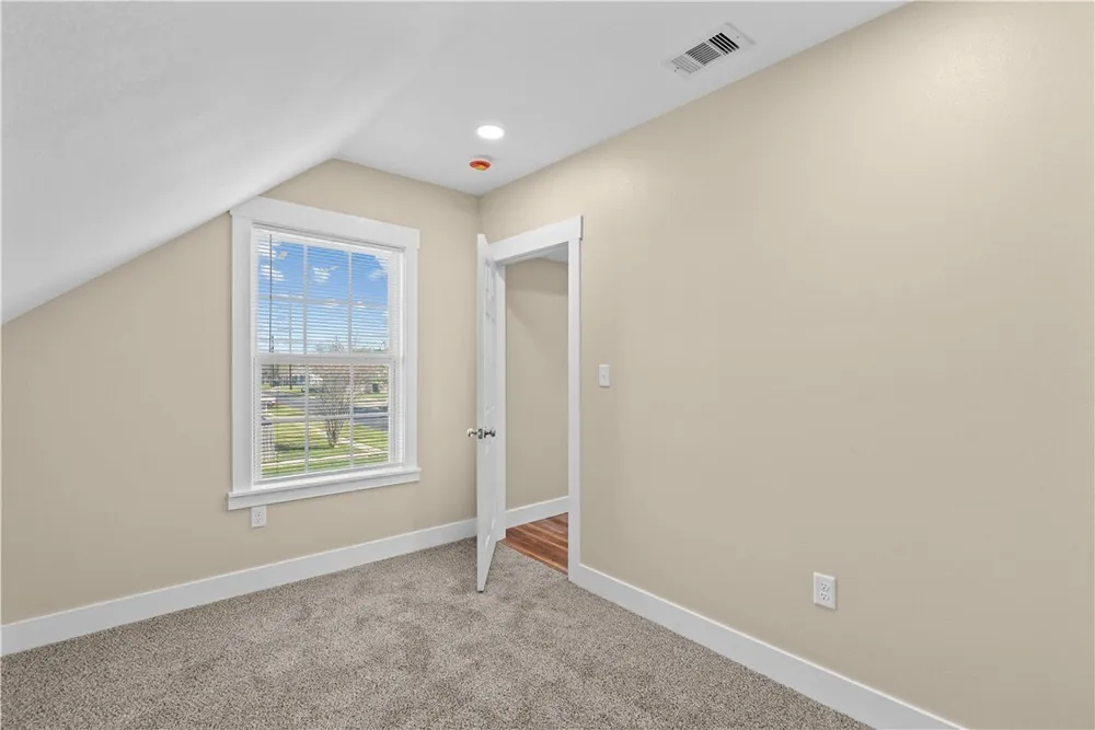 1017 12th St, Corpus Christi, TX 78404