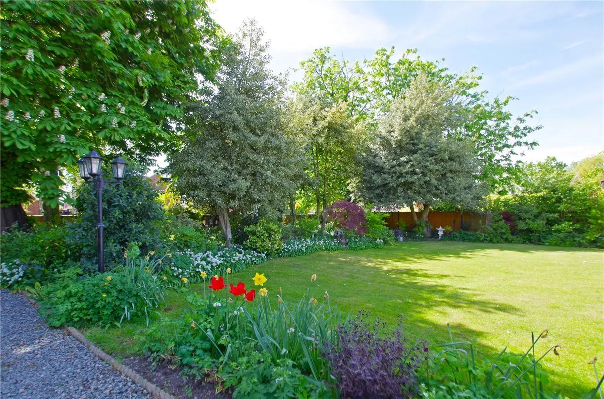 Main Road, Thorngumbald, East Yorkshire, HU12