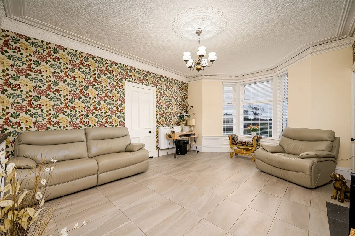 1 Rowan Cottage, Barry