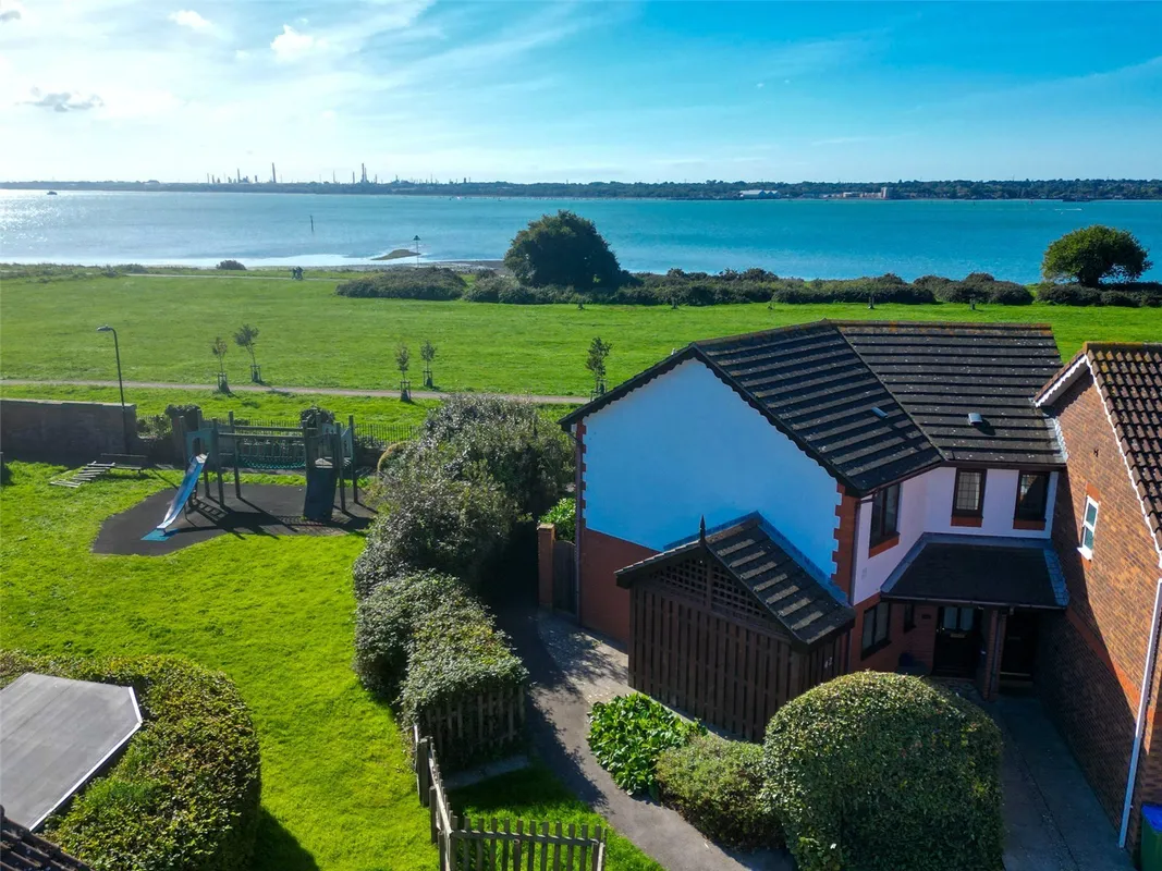 Waldegrave Close, Southampton, Hampshire, SO19