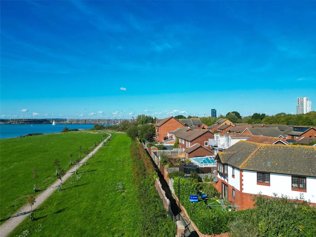 Waldegrave Close, Southampton, Hampshire, SO19