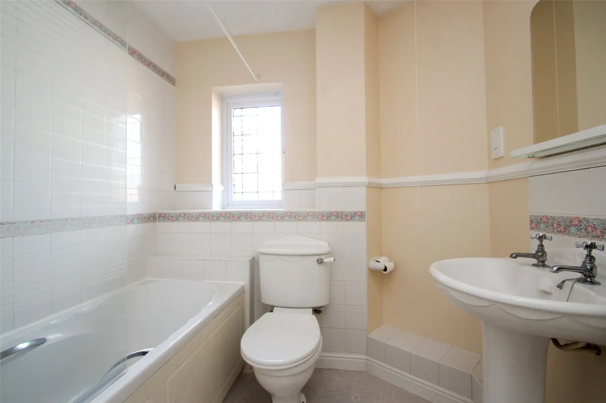Waldegrave Close, Southampton, Hampshire, SO19