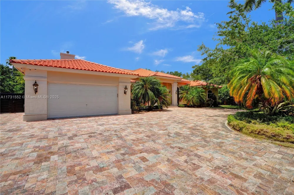 15210 SW 74th Ct, Palmetto Bay, FL 33157