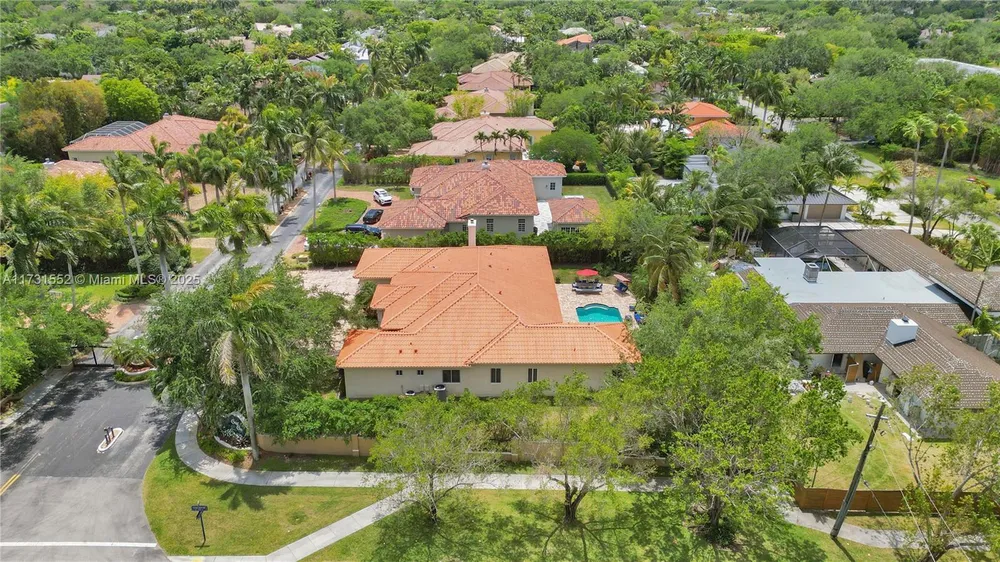 15210 SW 74th Ct, Palmetto Bay, FL 33157