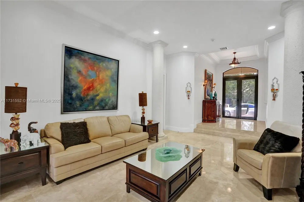 15210 SW 74th Ct, Palmetto Bay, FL 33157