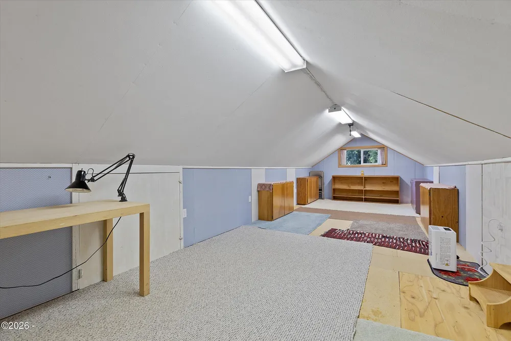2032 SE Garden Way, Waldport, OR 97394
