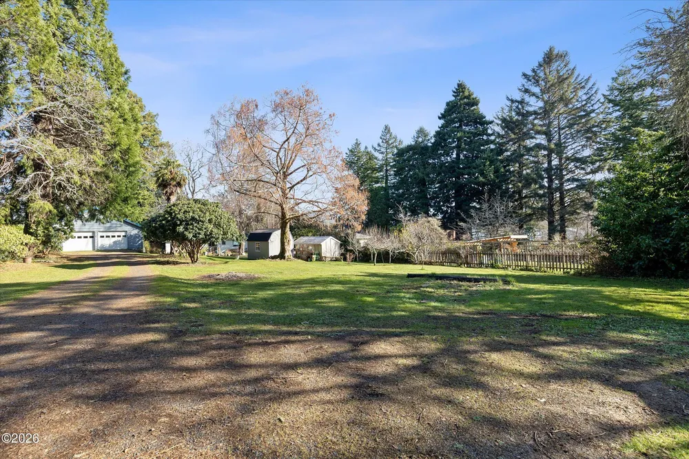 2032 SE Garden Way, Waldport, OR 97394