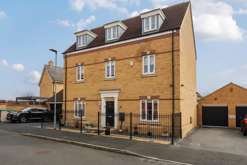 Crispin Drive, Bedford