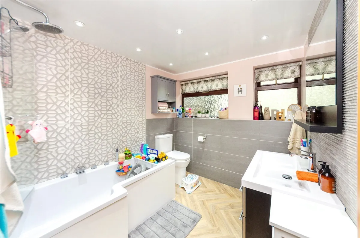 Glan Beuno Estate, Bontnewydd, Caernarfon, Gwynedd, LL55