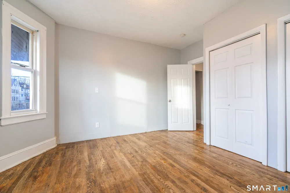 109 Clark St, New Britain, CT 06051