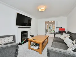 Kevill Davis Drive, Little Plumstead, Norwich thumb 3