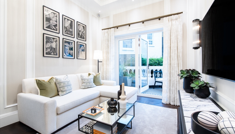 Two Bedroom Two Bathroom Apartment To Let  Prince of Wales Terrace Kensington W8  Image 1