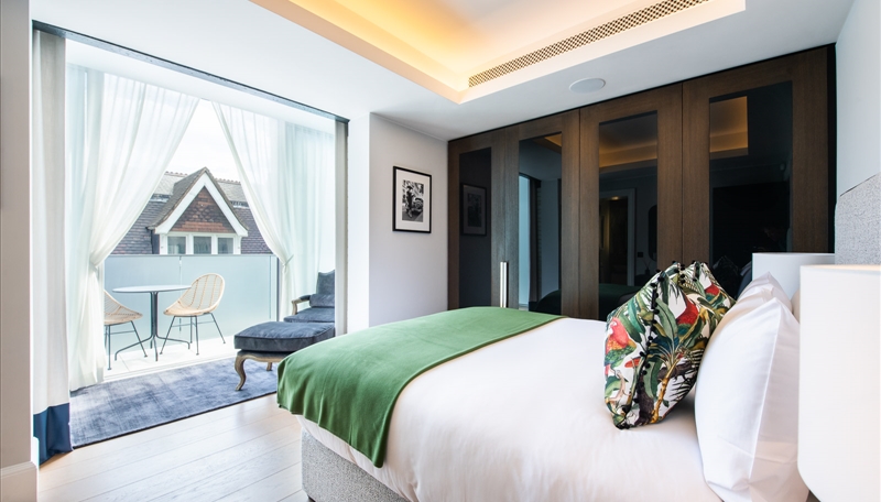 Three Bedroom Four Bathroom Apartment To Let  Duke Street Mayfair W1 Image 9