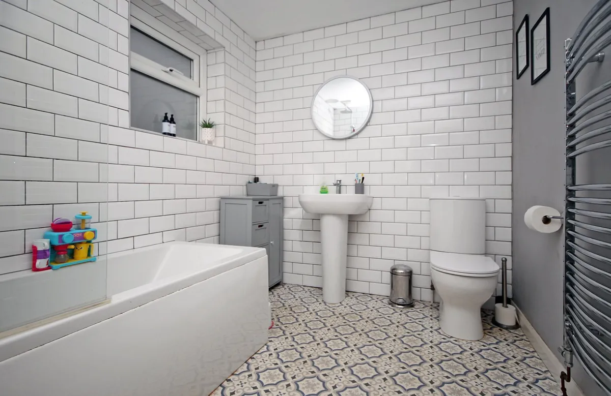 Llanbedrgoch, Isle of Anglesey, LL76