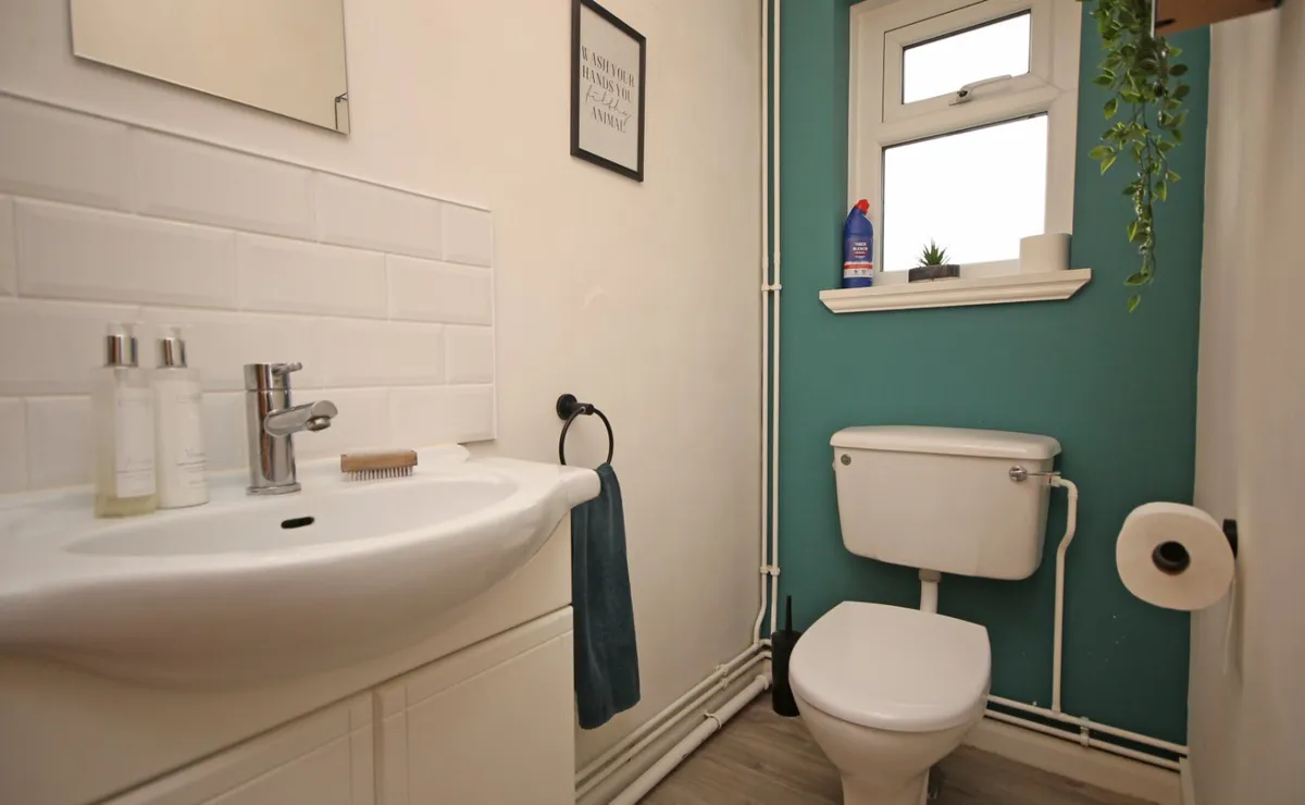 Llanbedrgoch, Isle of Anglesey, LL76