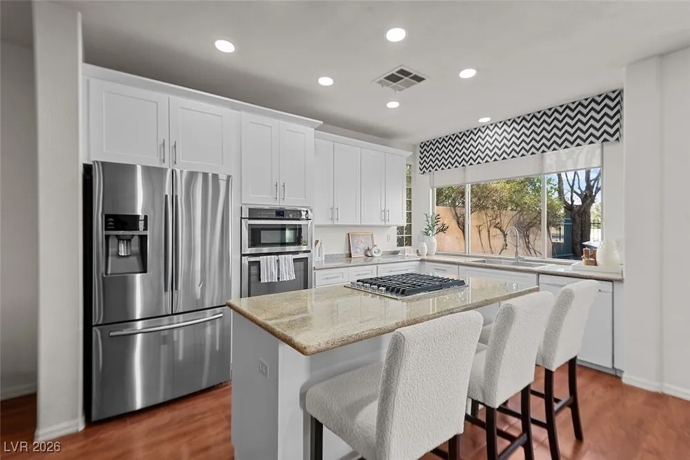 1333 Fox Acres Dr, Las Vegas, NV 89134