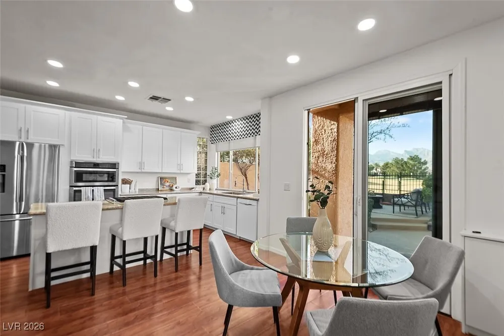 1333 Fox Acres Dr, Las Vegas, NV 89134