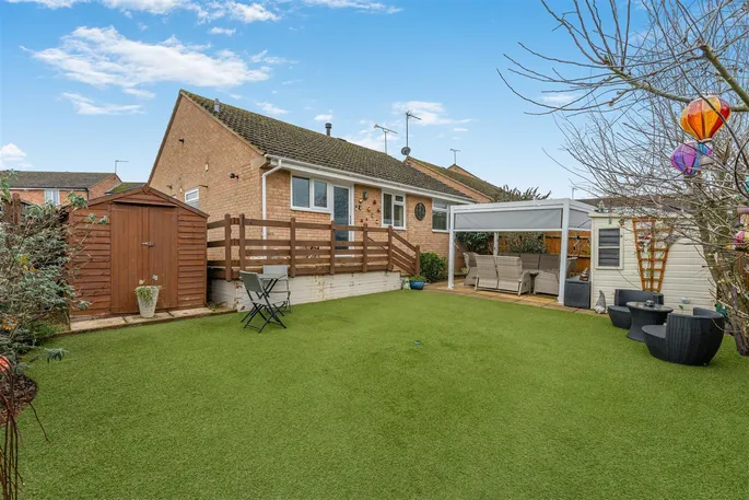Property carousel image 14