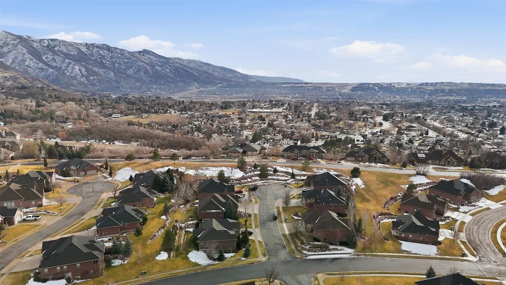 5538 Elderberry Ct, Ogden, UT 84403
