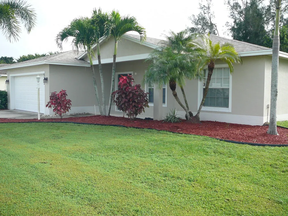 6512 Las Palmas Way, Port St Lucie, FL 34952