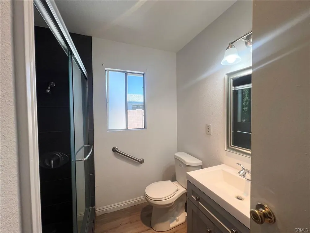 1598 W Wesley Pl, Hemet, CA 92543