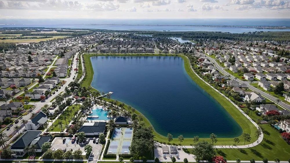 8007 Seaflower Pkwy, Bradenton, FL 34210