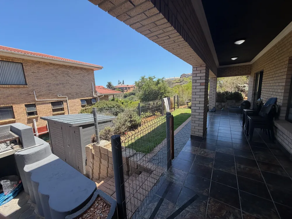 South Africa, Western Cape, Dana Bay, P. Pulchra Street, 8