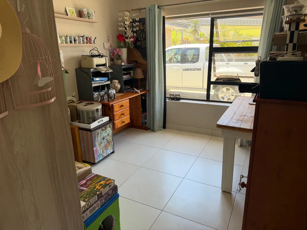 South Africa, Western Cape, Dana Bay, P. Pulchra Street, 8