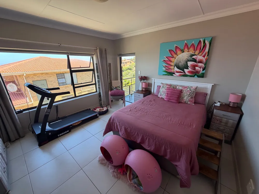 South Africa, Western Cape, Dana Bay, P. Pulchra Street, 8