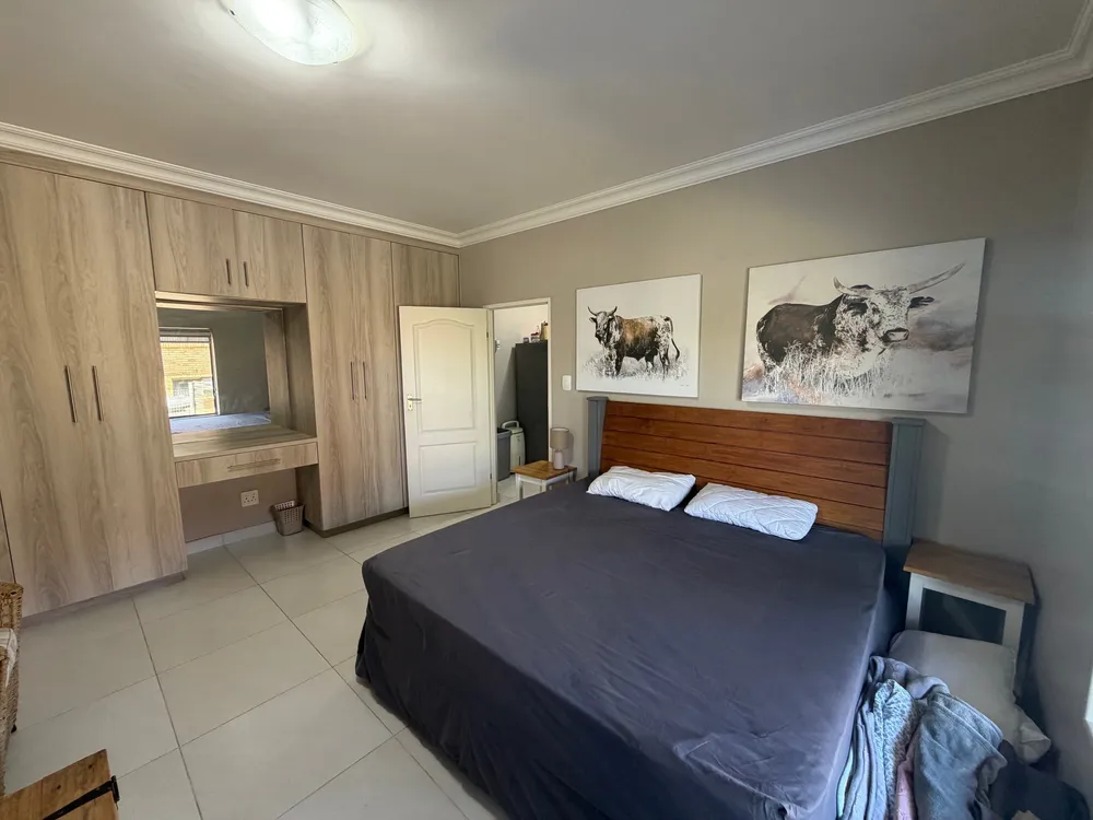 South Africa, Western Cape, Dana Bay, P. Pulchra Street, 8