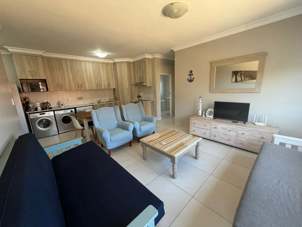 South Africa, Western Cape, Dana Bay, P. Pulchra Street, 8