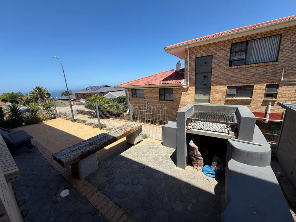 South Africa, Western Cape, Dana Bay, P. Pulchra Street, 8