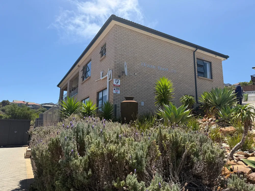 South Africa, Western Cape, Dana Bay, P. Pulchra Street, 8