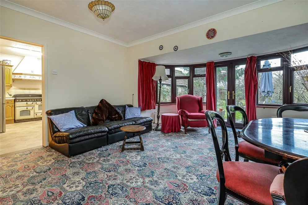 Property carousel item 5