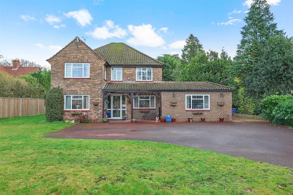 Fairmile Lane, Cobham, Surrey, KT11
