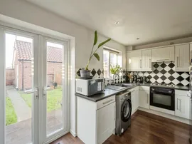 Queen Street, Thorne, DONCASTER thumb 3