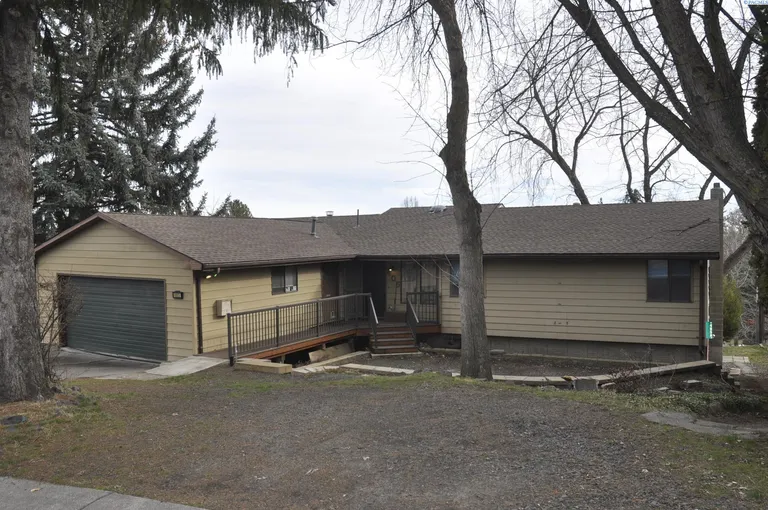 405 NW North St, Pullman, WA 99163