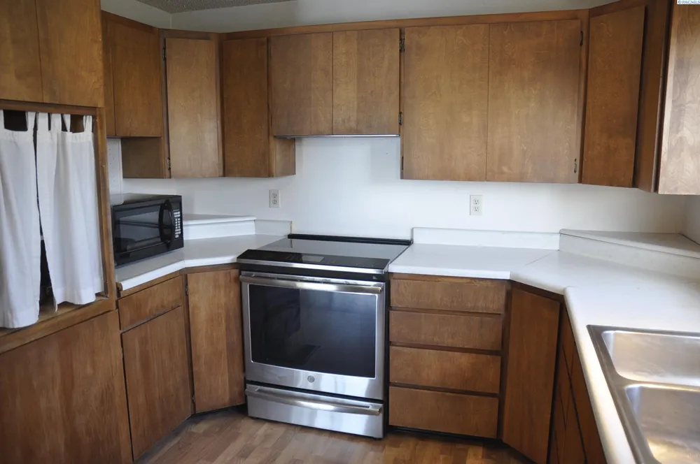405 NW North St, Pullman, WA 99163